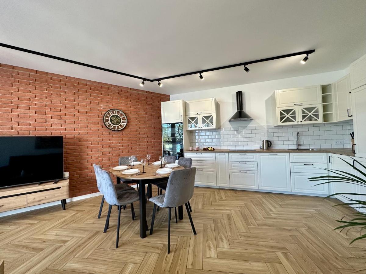 Apartament Ukiel No9 Z Prywatnym Dostepem Do Jeziora I Silownia Olsztyn  Luaran gambar